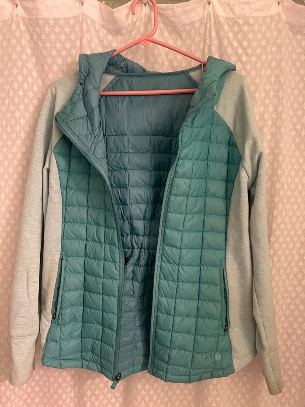 North Face Light Teal Quilted Hooded Jacket - Women's